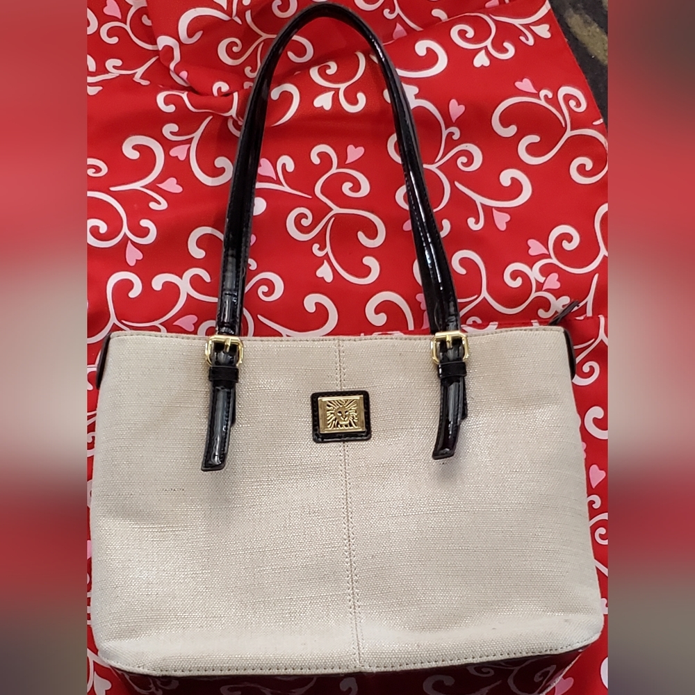 Anne Kleine zipped bag shimmery cream